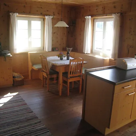 Haus Ursula Apartment